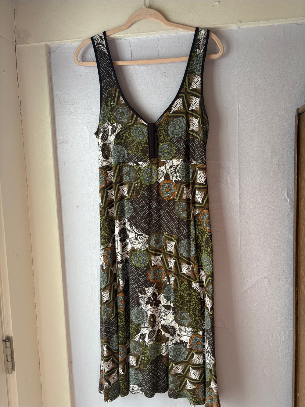 Sleeveless V-Neck Midi Dress in Olive Green Patchwork Print